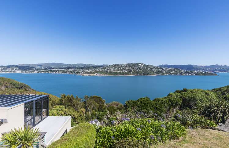 115 Akaroa Drive Maupuia_1