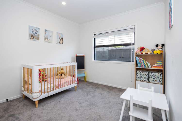 67 Probert Crescent Chartwell_8