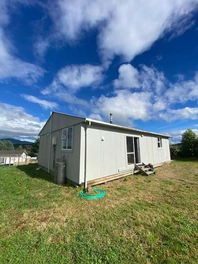 2-Bedroom Home for Rent – Wairakei  Available April
