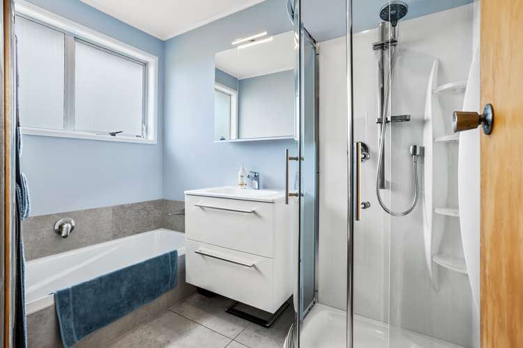 13 George Herring Place Glen Eden_14