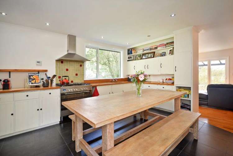 1327 Hinakura Road Hinakura_5