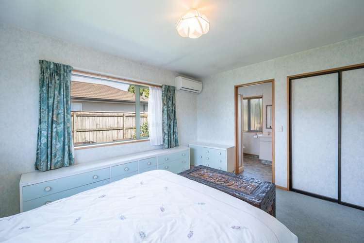 74 Aldinga Avenue Stoke_13