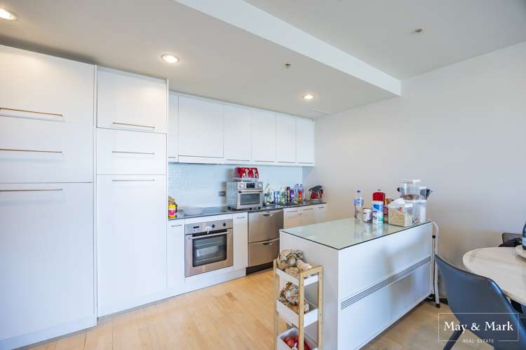 806/18 Beach Road Auckland Central_5