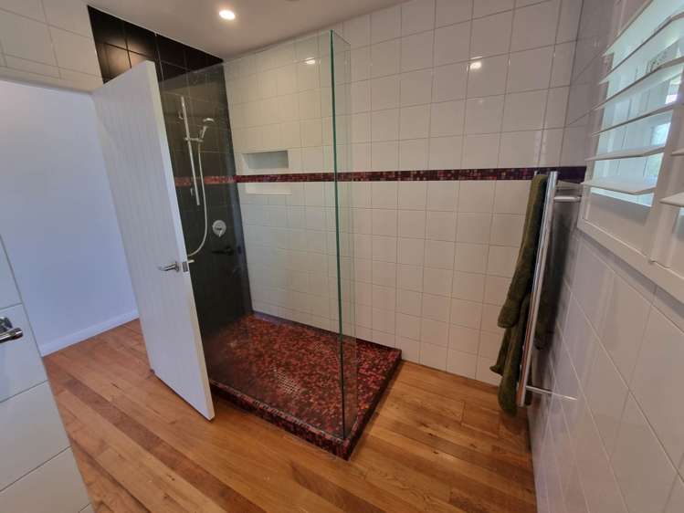 6 Alexander Avenue Maraetai_12