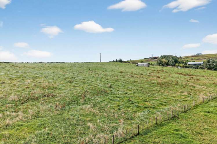 45 Brown Road Kaiwaka_35