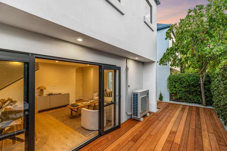 2/8 Mayfair Street Riccarton_5