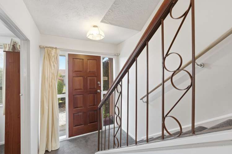2/1 Karnak Crescent Avonhead_15