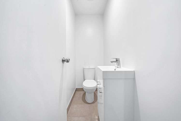 9 Tarapuke Lane Papakura_12