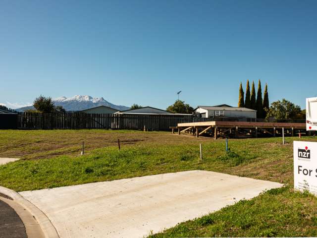 12/48 Shannon Street Ohakune_1