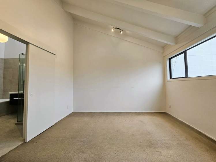 3/19 Westwell Road Belmont_16