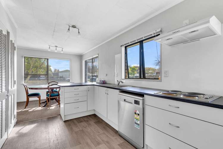 23 Thompson Crescent_0