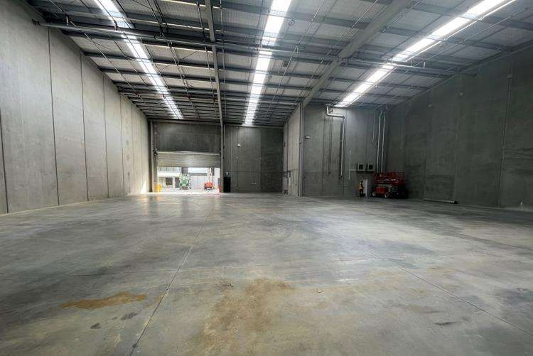 Unit E&F, 8 Chonny Crescent Manurewa_3