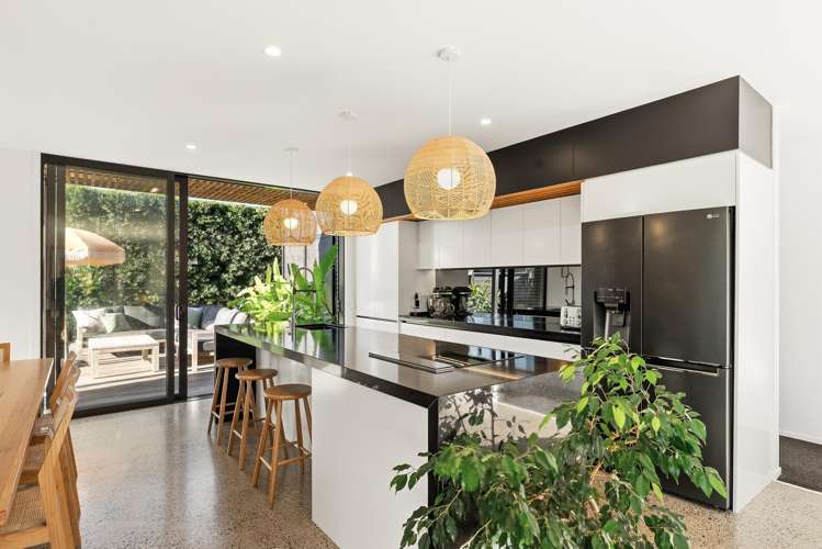 15 Awatira Drive Papamoa_9