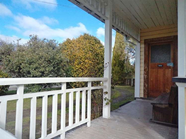 12 Pownall Street Masterton_16