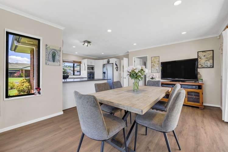 17 Macnean Drive East Tamaki Heights_8