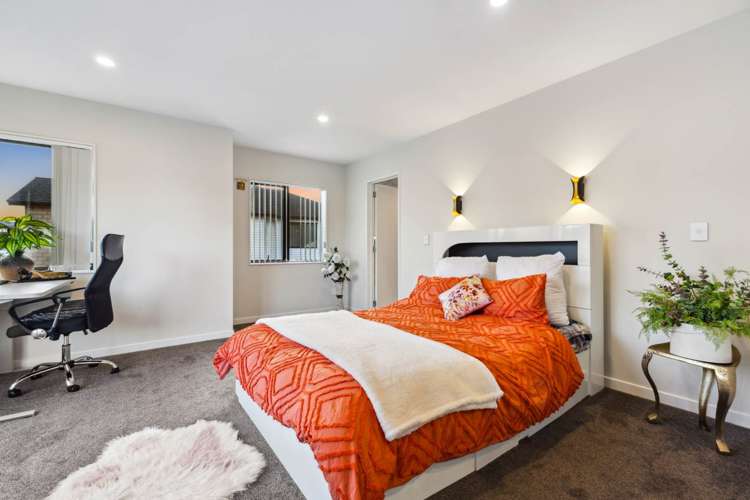 44 Tannaghmore Drive Flat Bush_13