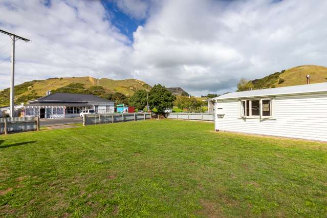 5 Gribbin Street Awakino_4