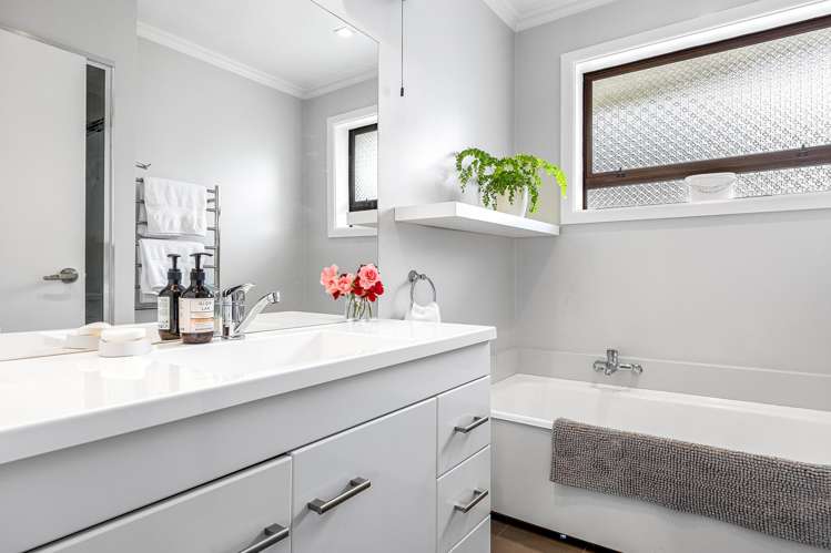 2 Woodbank Street Somerfield_11