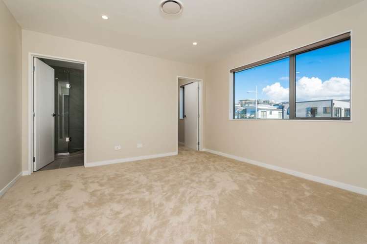 49 Bounty Road Long Bay_16