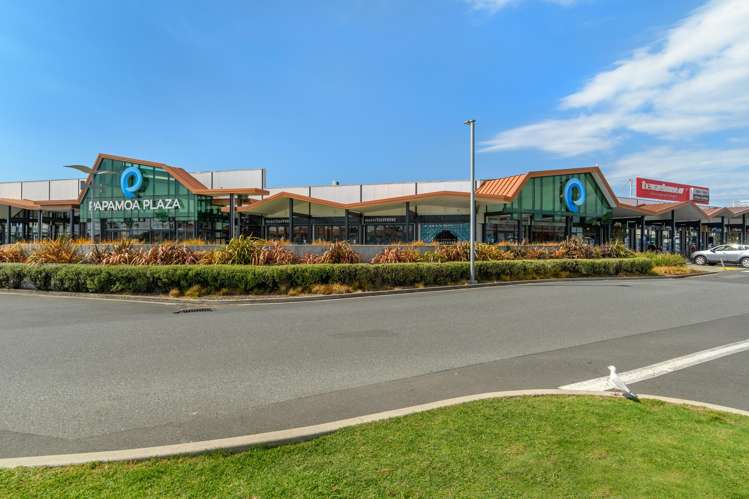 2 Florida Key Papamoa_18