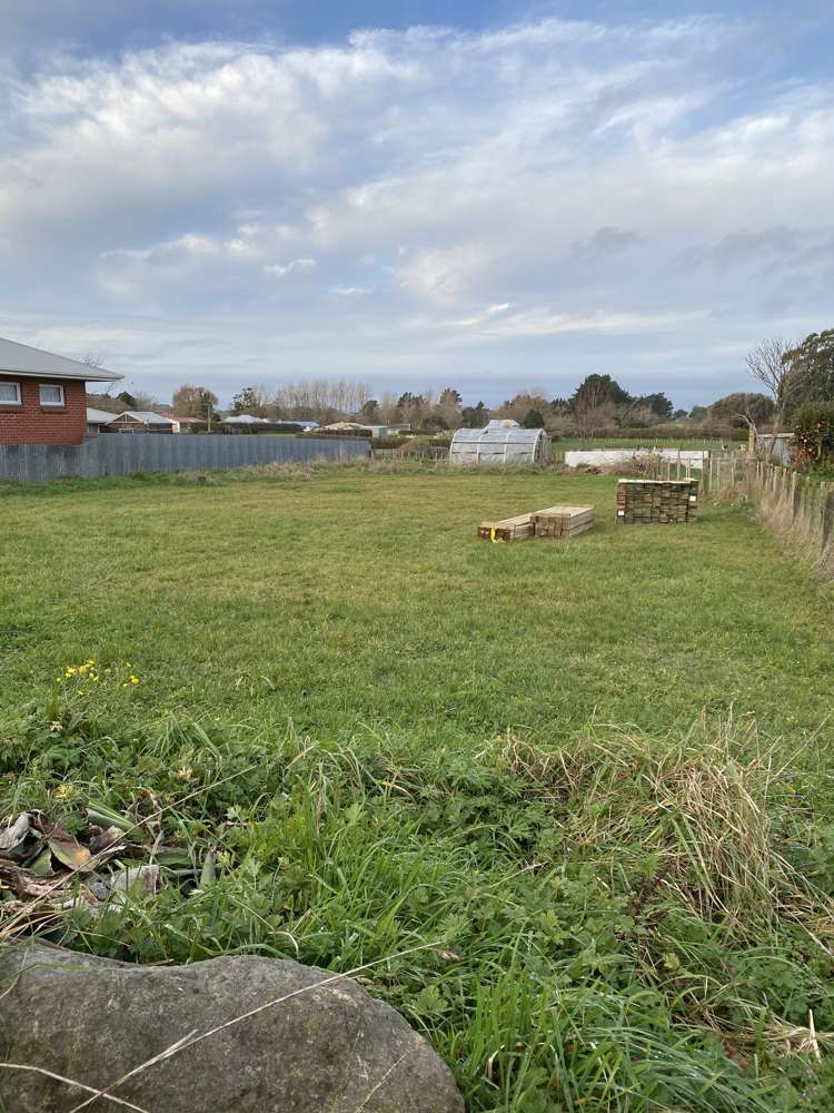 38 High Street Eltham_4