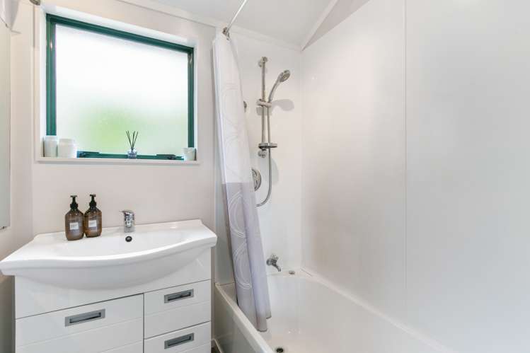 3/16 Woodside Avenue Northcote_8