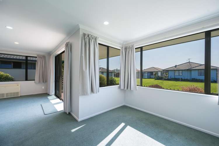 25 Ivy Crescent Richmond_8