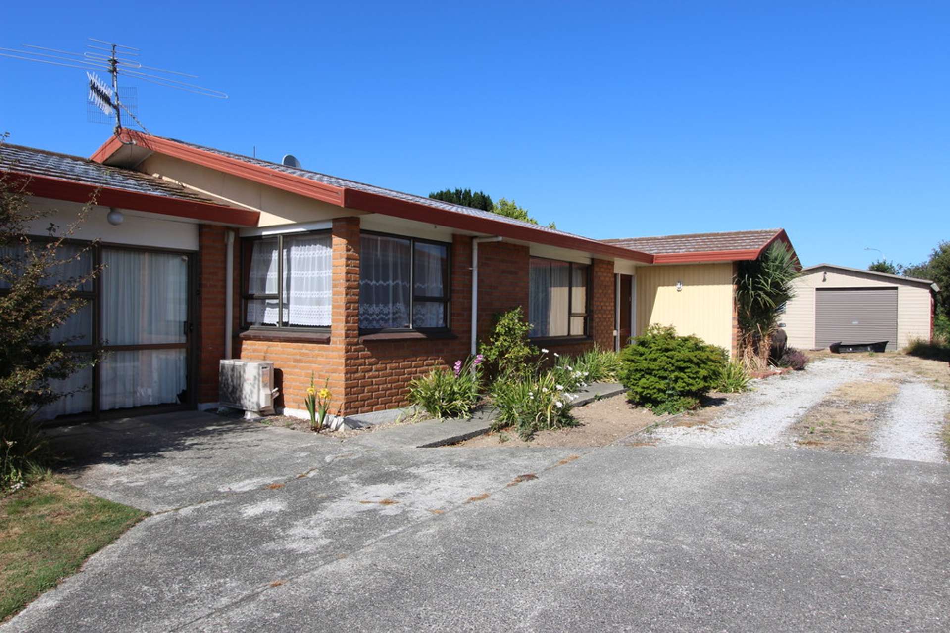 9a Seddon Place Kingswell_0