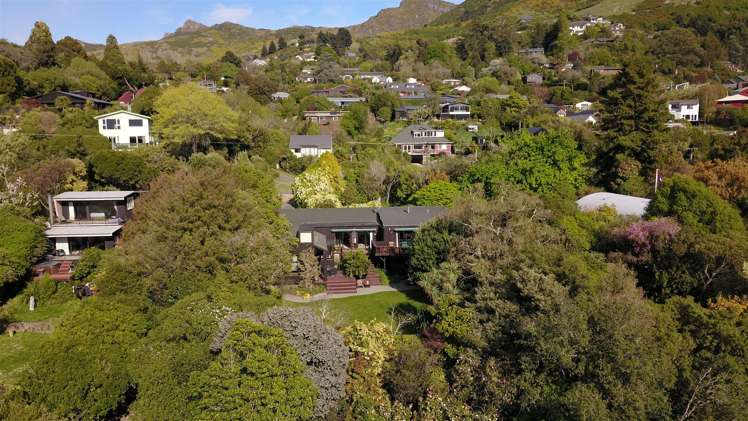 7 Merlincote Crescent Governors Bay_3