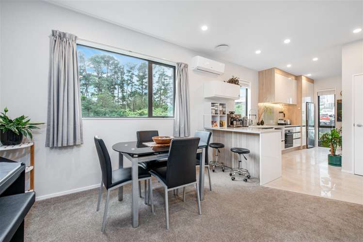 11 Kaimai Avenue Massey_12