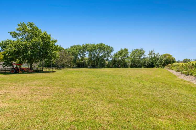 62 Escott Road Dairy Flat_36