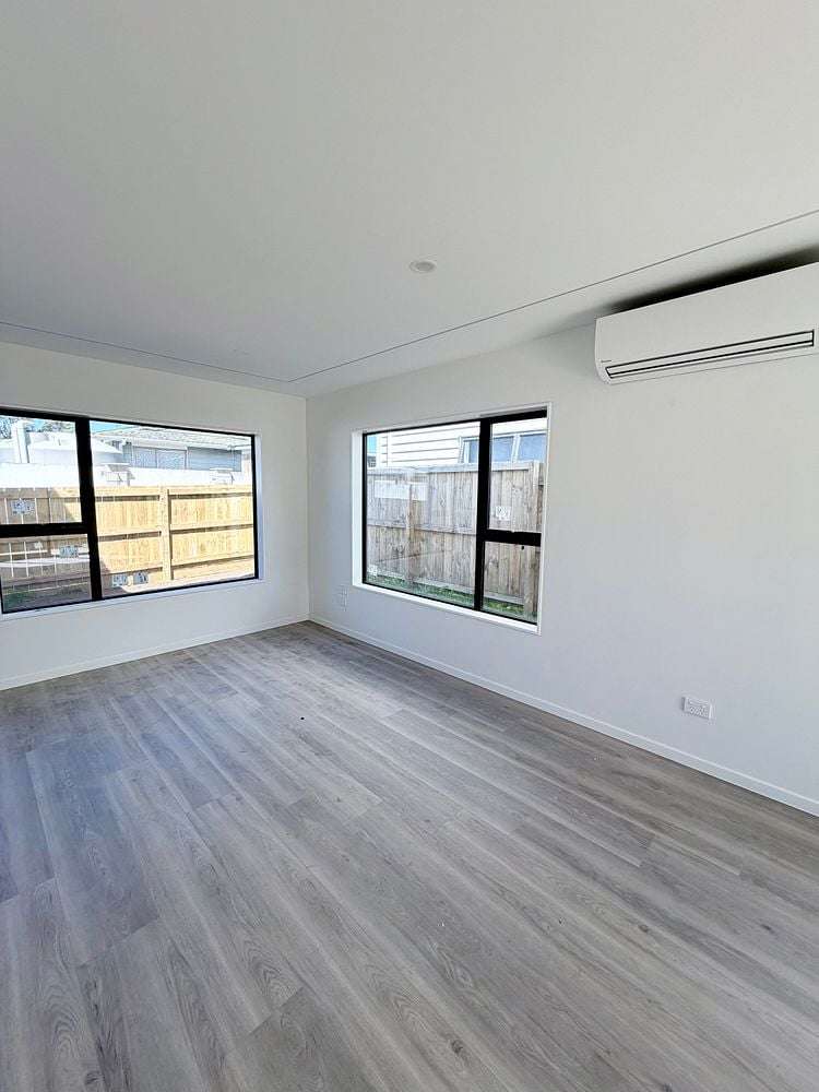 8 Sharland Avenue Manurewa_9