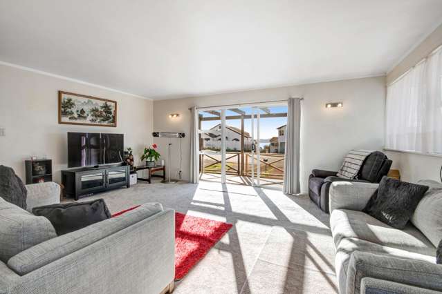 35 Vipond Road Stanmore Bay_3