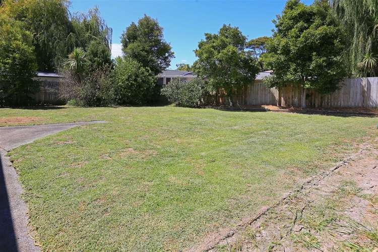 5 Coey Place Glen Eden_17