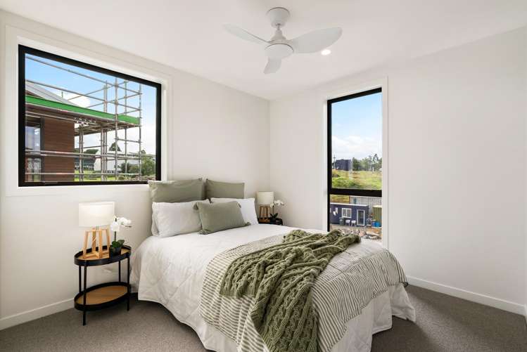 6 Cassino Terrace Mount Albert_11
