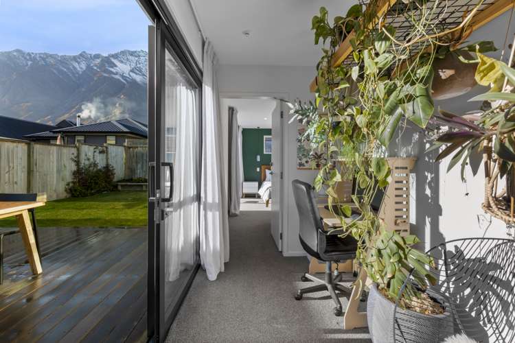 37 Howden Drive Jacks Point_6