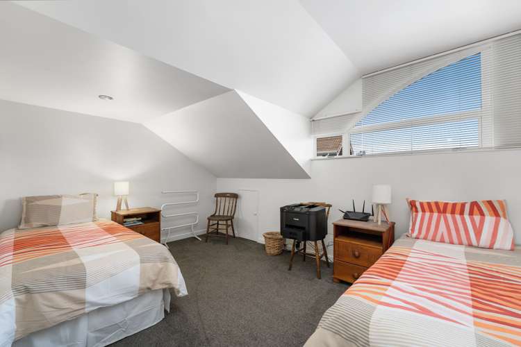 5 Honey Tye Way Stoke_11