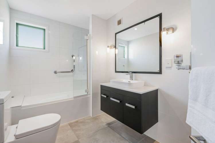 56 Harbour Village Drive Gulf Harbour_16