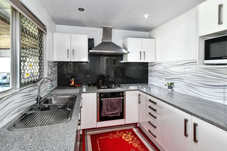 14 Shalimar Place Clover Park_3