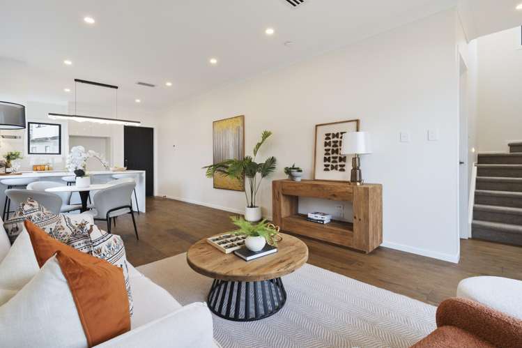 10 Whiteywood Street_5