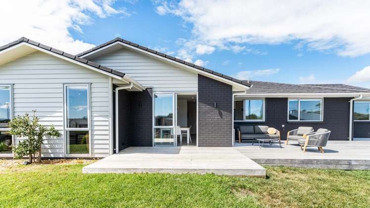 11 Waikohi Avenue Glenbrook_6