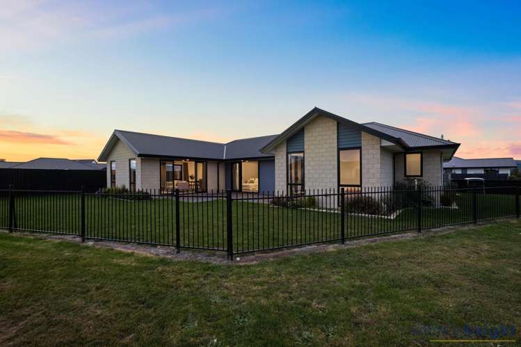 14 Hollard Crescent Lincoln_21