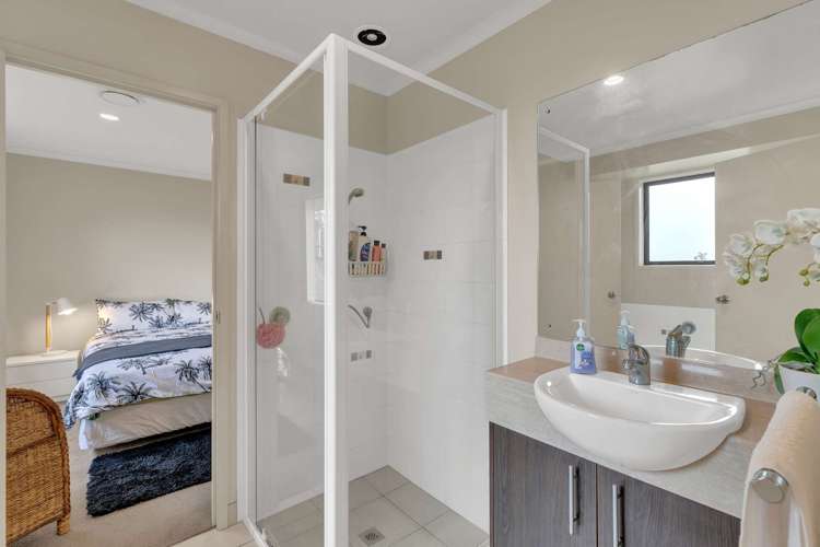 11 Te Kauri Place Helensville_16