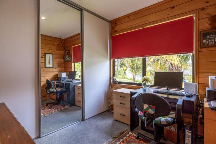 44 Te Toki Road Ostend_13