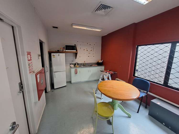 212 Broadway Stratford_9