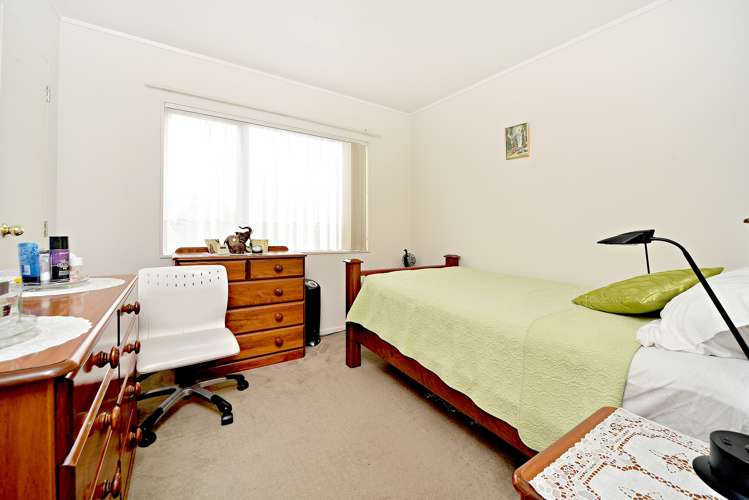 5 Camberley Court Manurewa_12