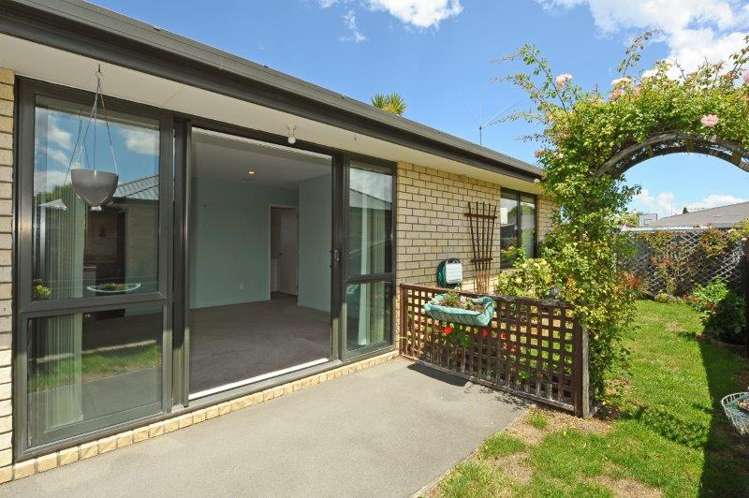 7 Woodham Courts Linwood_7