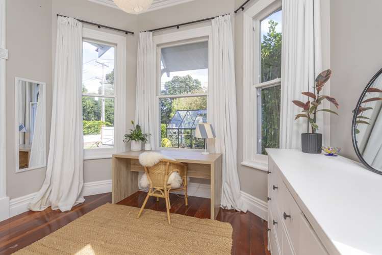 5 Selkirk Road Mount Albert_16