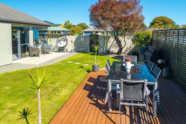 5 Albizia Place_0