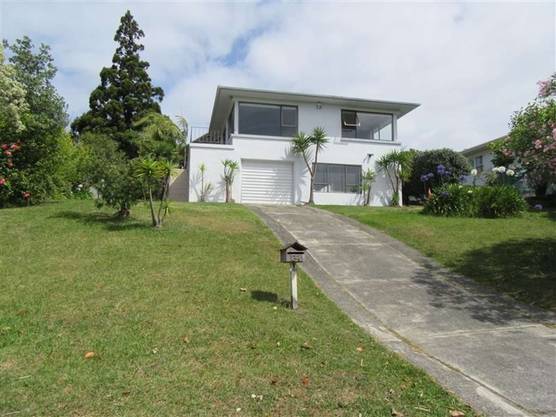 34 Mayfair Crescent Mairangi Bay_0